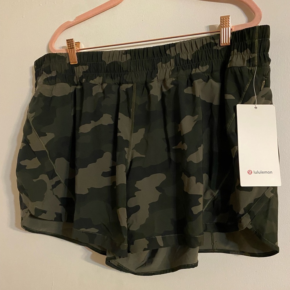 Lululemon Track That MR Camo Shorts
